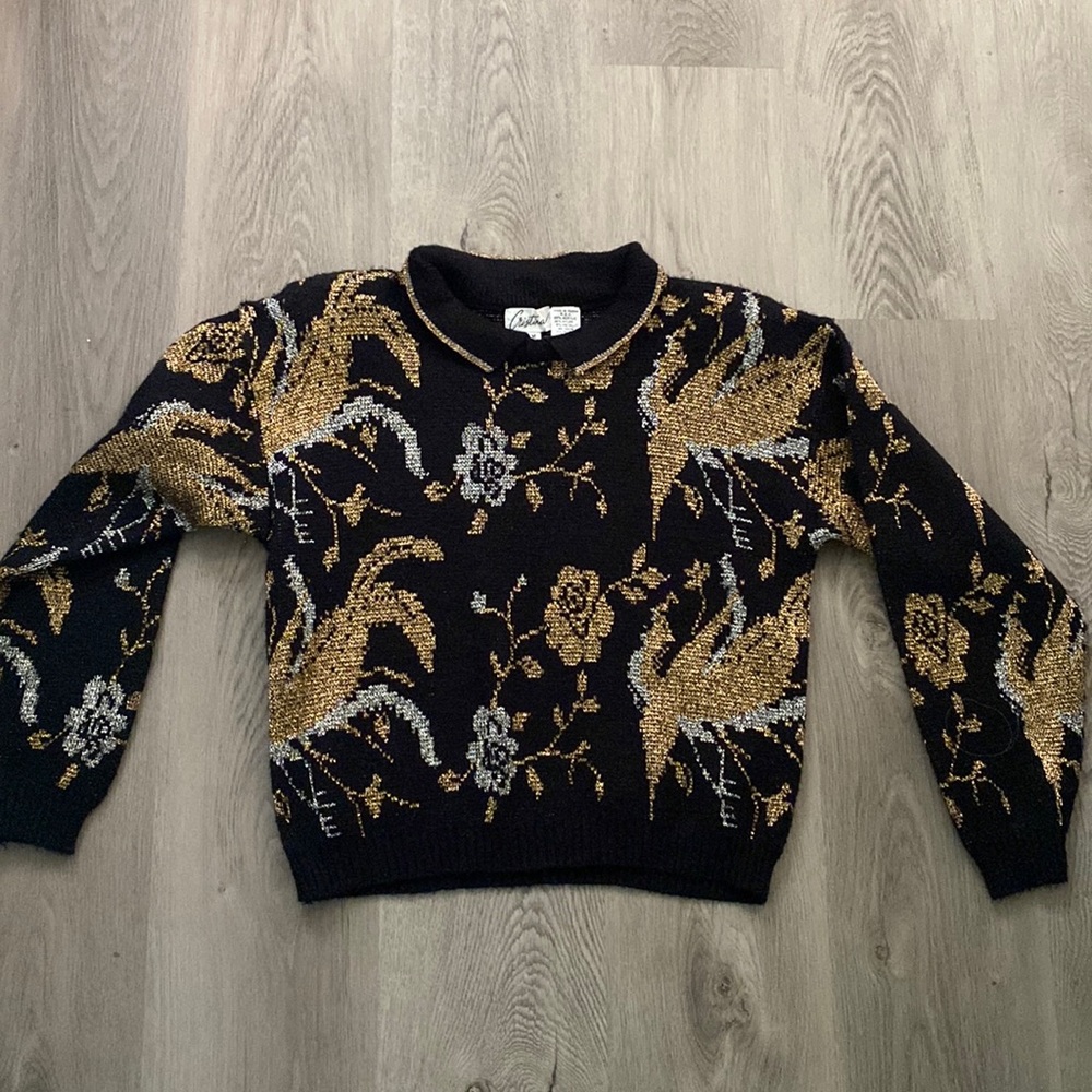 Black/gold/silver VINTAGE women’s sweater, size L. Brand: Cristina